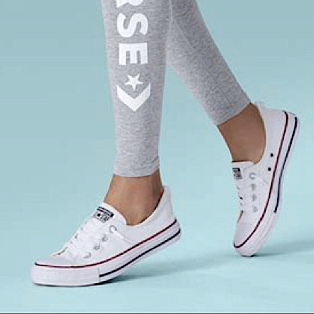 Like New Converse Shoreline White Slip on Chucks, Womens size 9.5, no laces